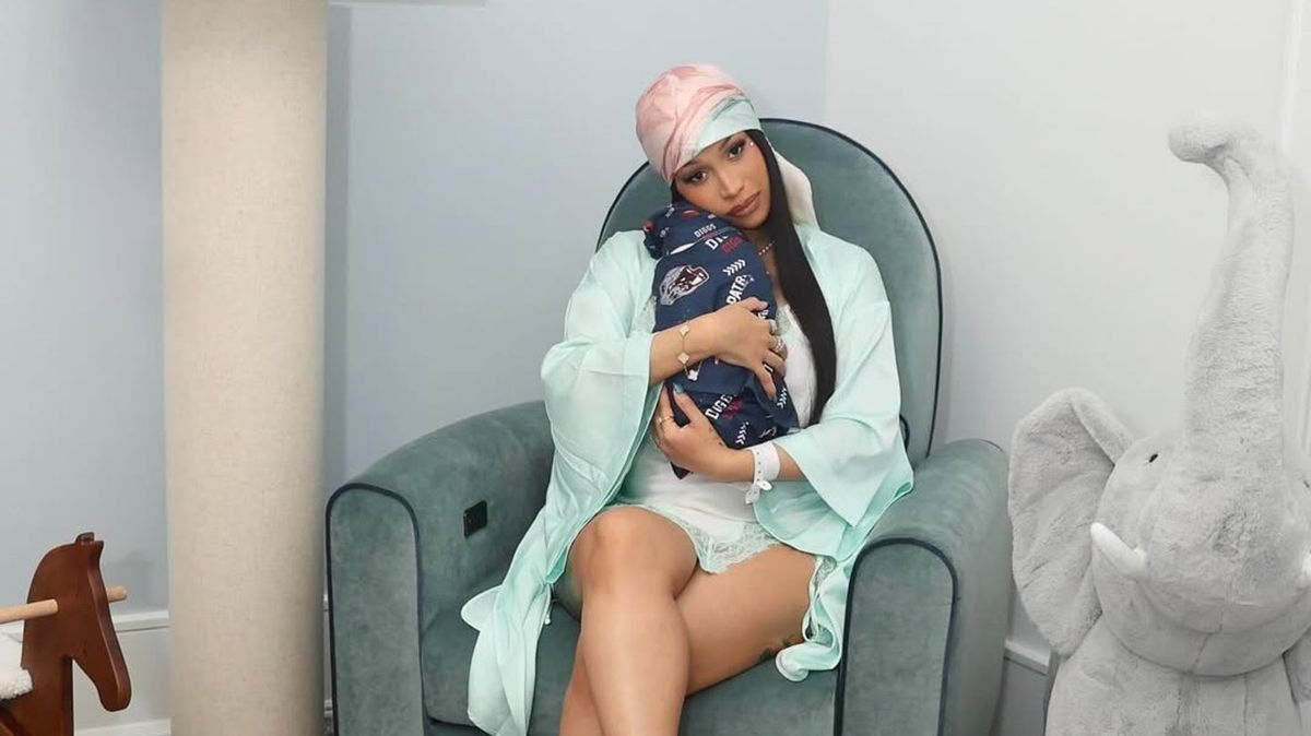 Colour of Cardi B's placenta and umbilical cord leaves fans with questions