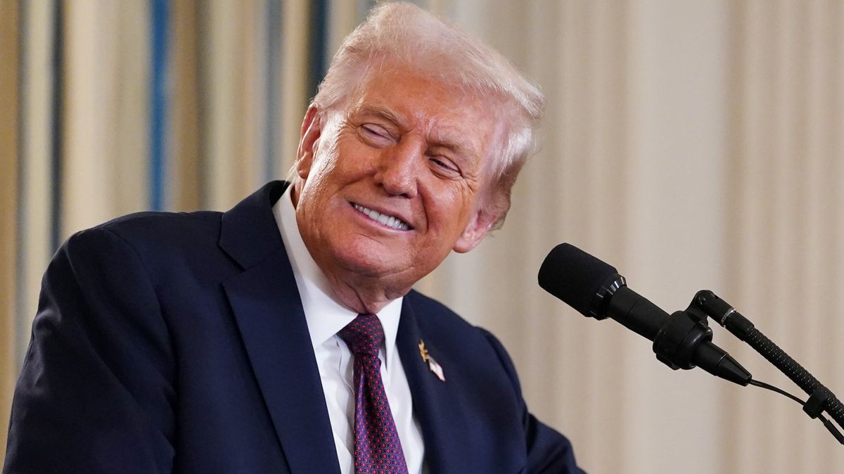 Donald Trump Text to Rory McIlroy Revealed After President Mocked by Team Europe