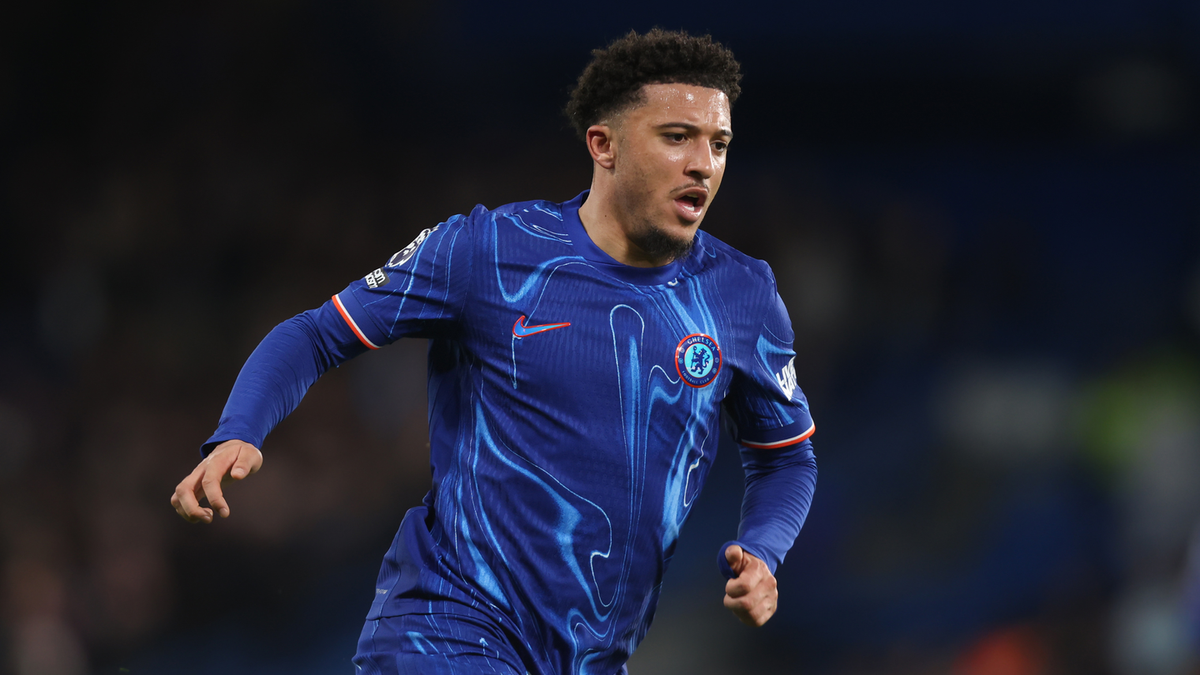 Jadon Sancho 'drops transfer bombshell' as get-out clause between Chelsea and Man Utd emerges