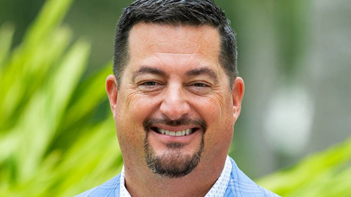 $1,000,000,000-a-year CEO reveals one thing that 'always' blows new ...