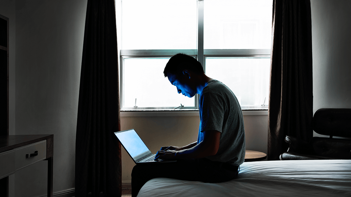 Find more about Man didn't look at a screen for two months and it changed his life in this unexpected way