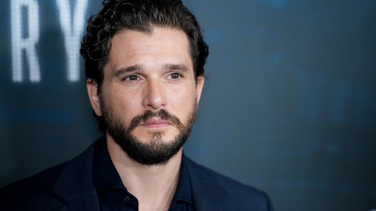 Kit Harington Makes Harry Potter Debut, Prof Lockhart Clip Released