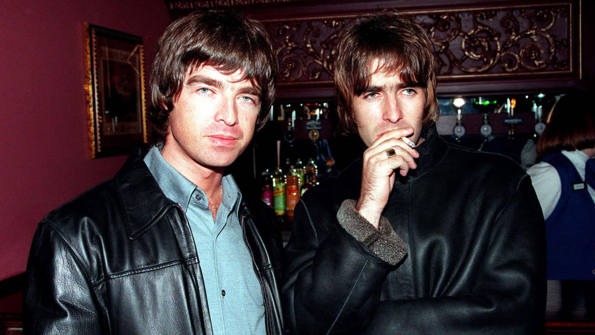 Oasis fans shocked by price of 1996 concert tickets as UK tour 'costs 10 times more'