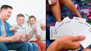 英国一家在玩儿童版本的卡片反对人类后留下了畏缩