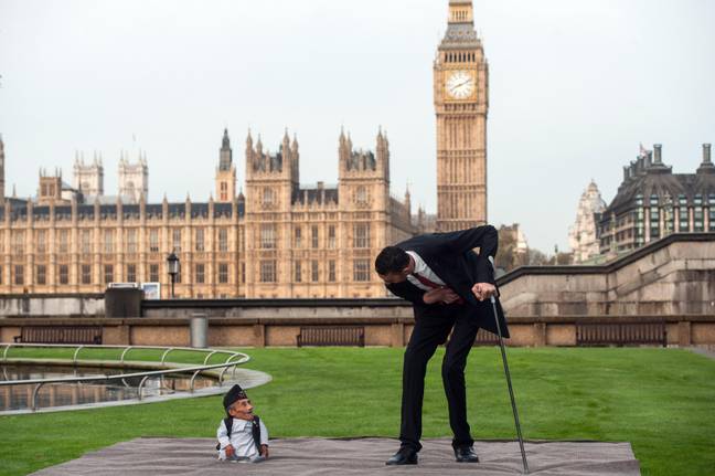 World's tallest man was afraid he would step on world's shortest man ...