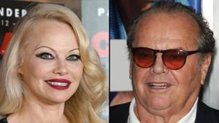 帕梅拉·安德森（Pamela Anderson）说，她看到杰克·尼科尔森（Jack Nicholson）在花花公子的大厦中有一个三人组“loading=