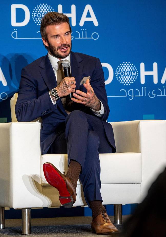 据报道，戴维·贝克汉姆（David Beckham）在卡塔尔世界杯（Katar World Cup）担任六位数合同。图片来源：Abaca Press / Alamy Stock Photo