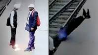 铁路工人在跌落到火车轨道上并在令人震惊的视频中被电死后死亡