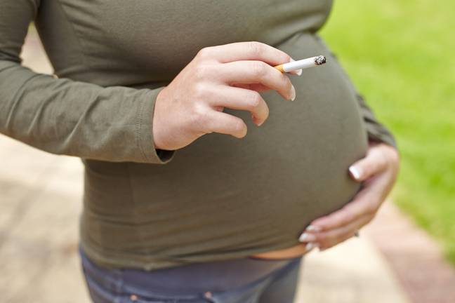 孕妇将获得免费的电子烟来节省金钱。信用：Alamy / Chris Rout