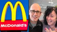 27年后，夫妇在麦当劳庆祝周年纪念日坠入爱河的夫妇