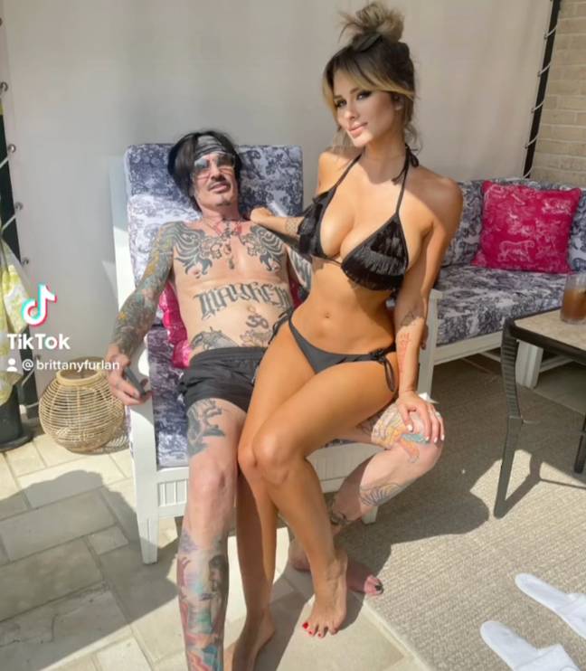 People Shocked To Find Out Tommy Lee Is Married To Huge Social Media Star  03/2023