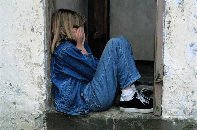 在英国，每年有50万儿童遭受虐待。图片来源：pexels