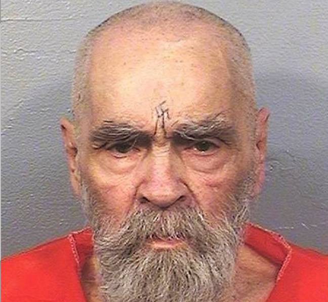 查尔斯·曼森（Charles Manson）于2017年死于结肠抵消，享年83岁。