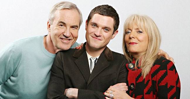 艾莉森（Alison）和拉里（Larry）在热门的BBC节目中扮演加文（Gavin）的父母米克（Mick）和帕姆（Pam）。学分：BBC