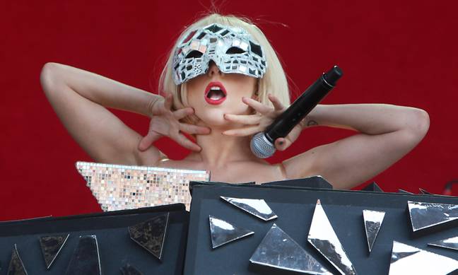 音乐迷不能相信Lady Gaga Classic的真正歌词。信用：PA图像 / Alamy Stock Photo