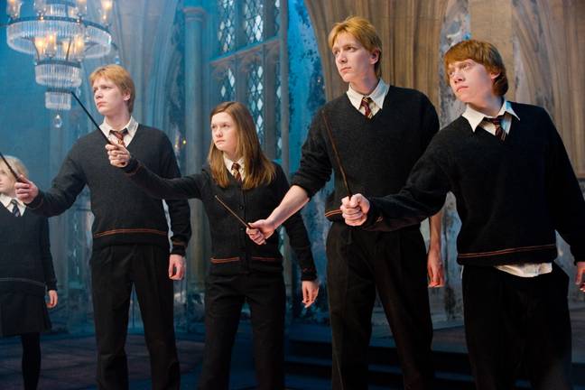 金妮·韦斯莱（Ginny Weasley）演员曾经与哈利·波特（Harry Potter）的联合主演订婚。图片来源：娱乐图必威ios下载片/Alamy Stock Photo