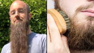 男人希望证明他的胡须在英国最长