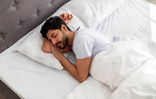 快速眼动睡眠期间发生“夜间勃起”。信用：Shutterstock
