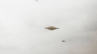 30多年后发现世界上最清晰的UFO照片