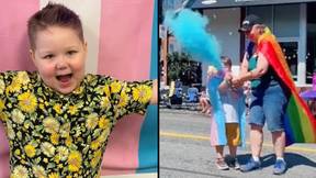 四岁的跨性别男孩在骄傲游行期间为自己举办了一个性别揭示聚会