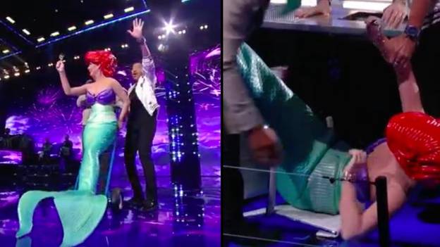 凯蒂·佩里（Katy Perry）穿着美人鱼，从美国偶像的椅子上掉下来