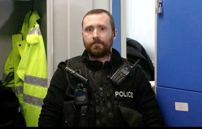 屡获殊荣的电视警察PC詹姆斯·吉尔（James Gill）在一月份设法赶上了奥尼尔（O'Neill）。信用：SWNS