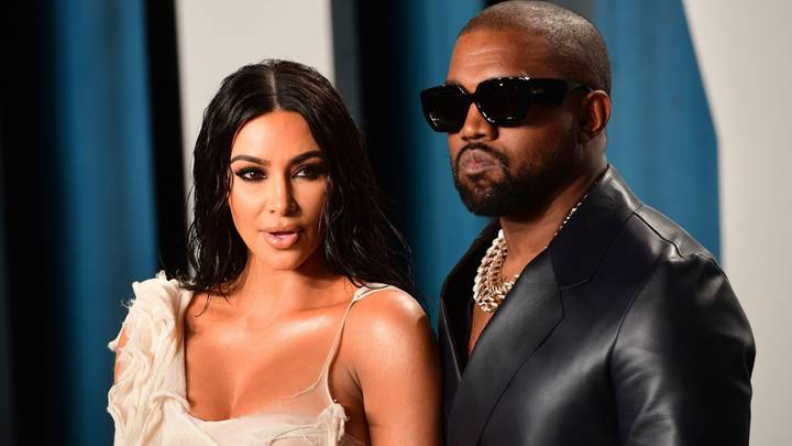 Netflix的您在Kim Kardashian对面购买房屋后撕裂了Kanye West