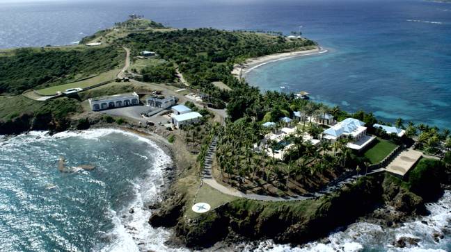 爱泼斯坦在加勒比海的私人岛屿。信用：频道4