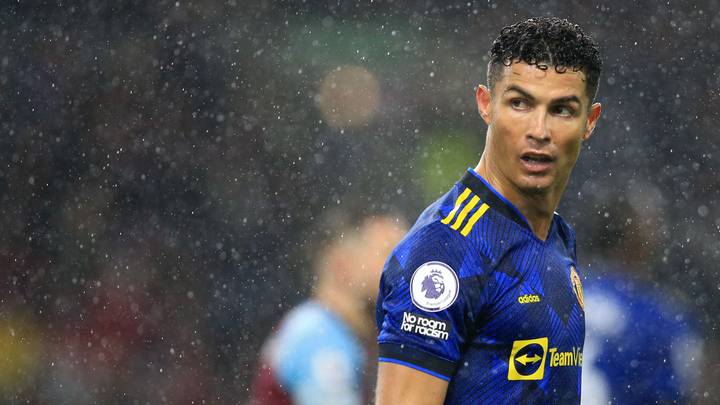 Moonpig删除并为“无知的” Cristiano Ronaldo Valentine's Day卡道歉