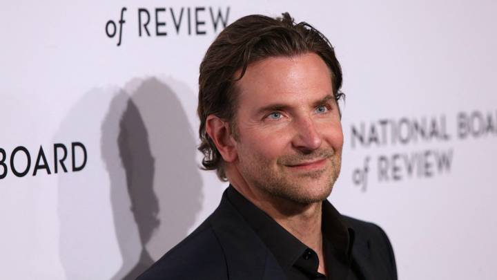 布拉德利·库珀（Bradley Cooper）在2022年的净资产是什么？