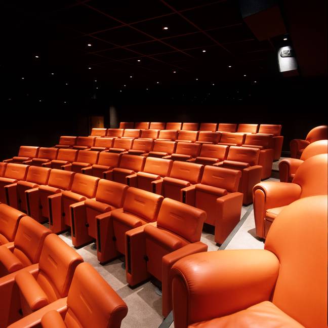 一些电影院将于周一开放。学分：Andreas von Einsiedel/Alamy Stock Photo
