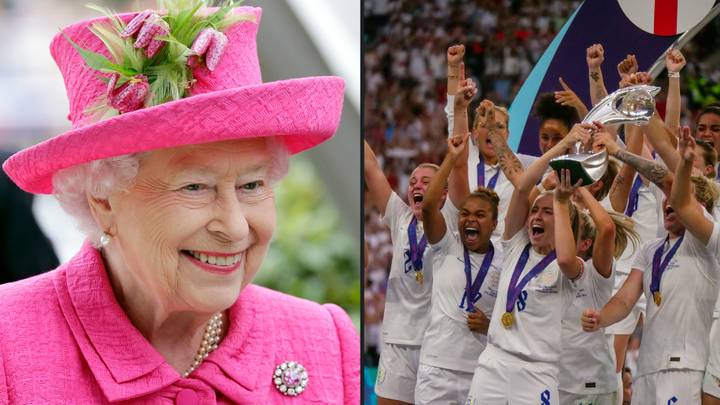 伊丽莎白女王二世在赢得2022欧洲欧洲杯后向英格兰女子团队发送信息