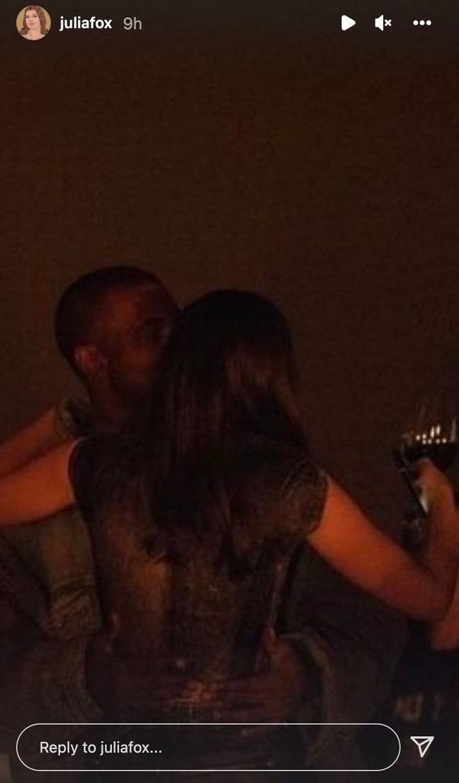 朱莉娅·福克斯（Julia Fox）向坎耶·韦斯特（Kanye West）发布了一张热气腾腾的照片，此前向她的前任彼得·阿尔盖式（Peter Artemiev）（Instagram @juliafox）道歉。