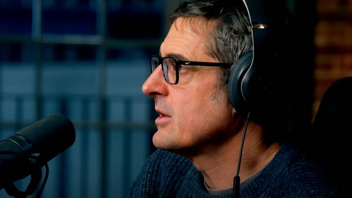 路易斯·特鲁克斯（Louis Theroux）在大流行期间讨论了他的“边界饮料问题”