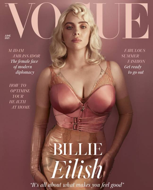 比利·埃里什（Billie Eilish）为《 Vogue》（Vogue）的拍摄可悲，导致她在社交媒体上失去了大约100,000名追随者。信用：Vogue