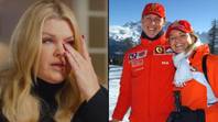 迈克尔·舒马赫（Michael Schumacher）的妻子泪流满面，承认F1英雄“现在不同”“loading=