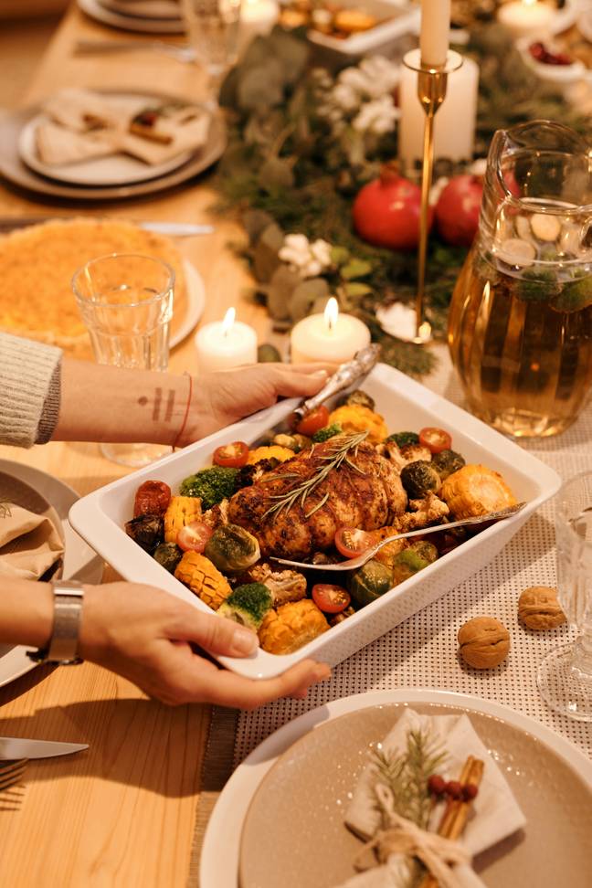 Avoid giving your pets leftovers (Credit: Pexels)