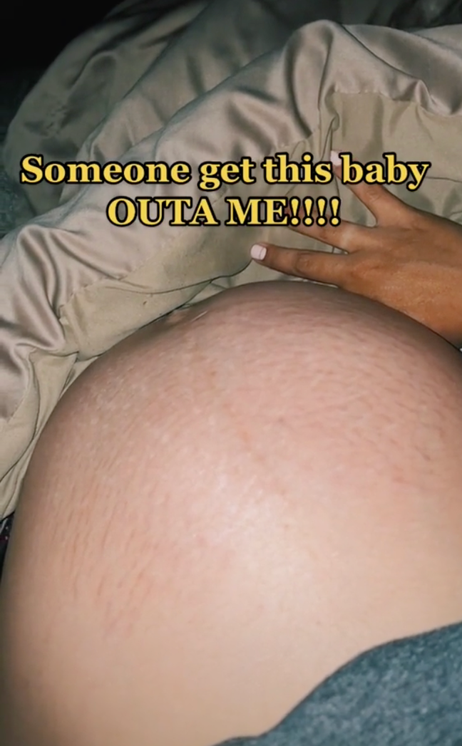 TikTok users were shook over this baby's kicking. (Credit: TikTok/@mamaweavs)