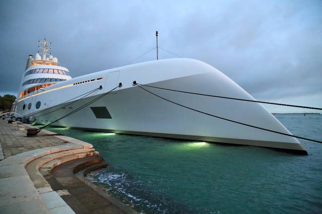 Motor yacht A. Credits: Alamy