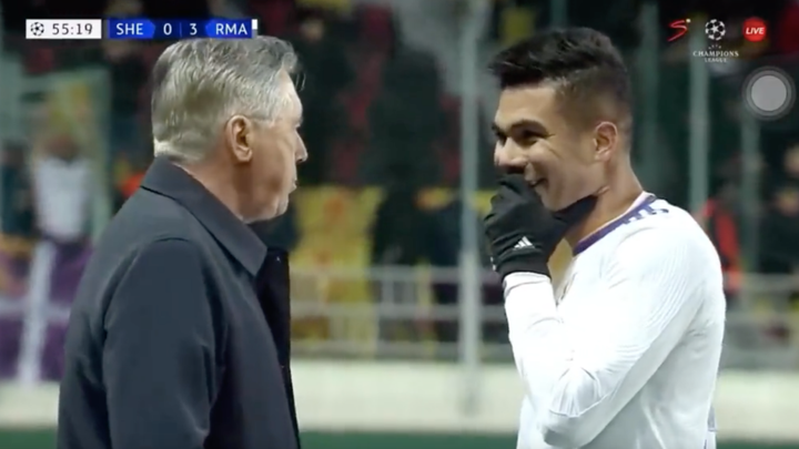 Damning Footage Shows Casemiro Asking Carlo Ancelotti Whether He Should  Deliberately Pick Up A Yellow Card