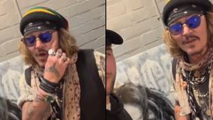 约翰尼·德普（Johnny Depp）告诉粉丝们在收到绘画之后的“没有你的情况”
