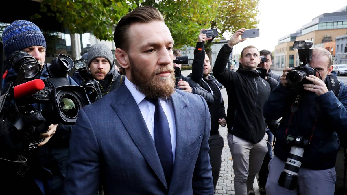 Conor Mcgregor Fined £860 For Punch In Dublin Pub Ladbible