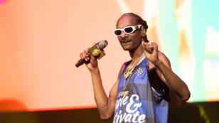 Snoop Dogg Gifted Joint Bouquet 48岁生日