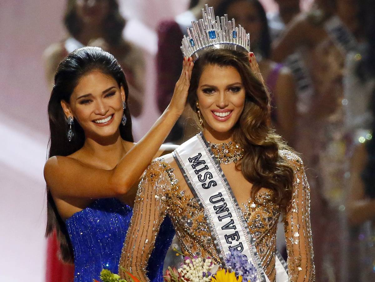 Miss Universe Gets Revenge After Steve Harveys Mistake Last Year Ladbible