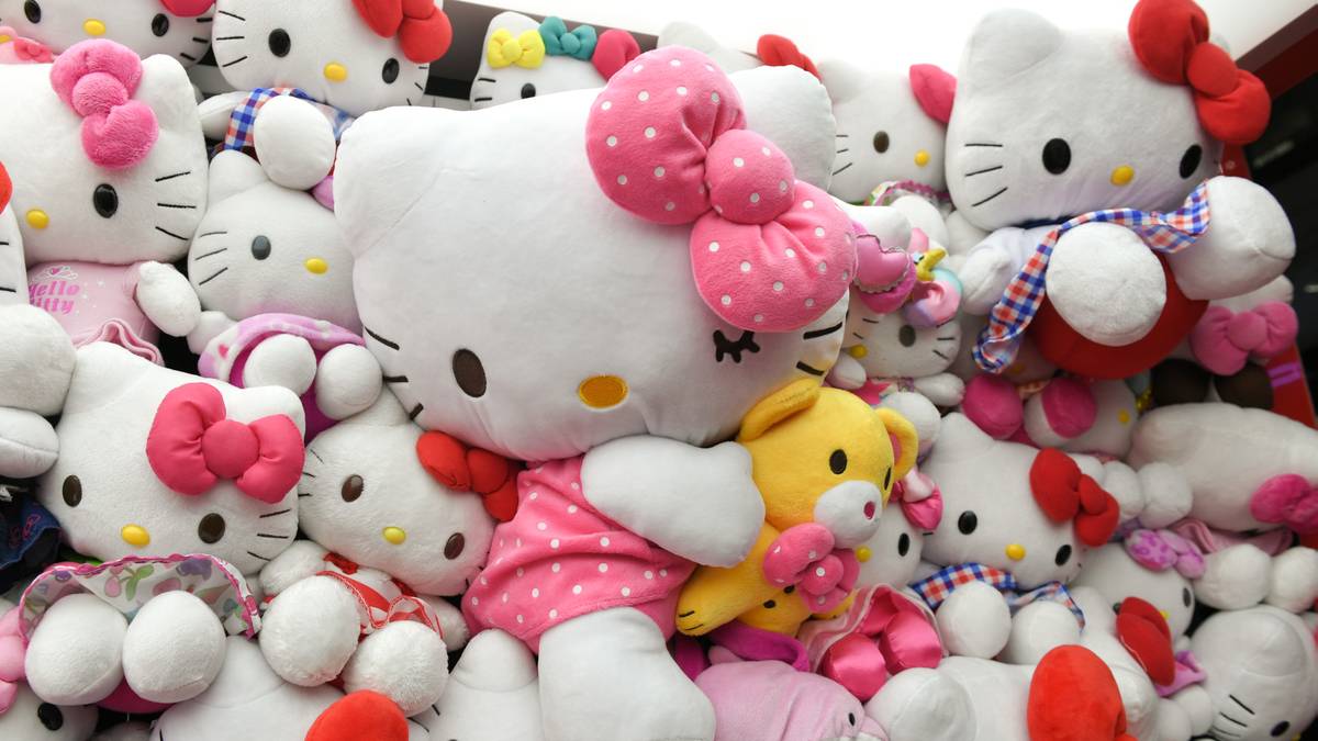 How Did Hello Kitty Become One of the Biggest Media Franchises of All Time?