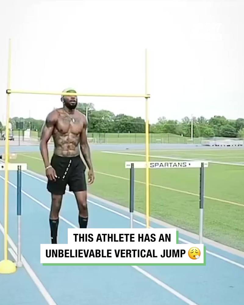Athlete Has Unbelievable Vertical Jump
