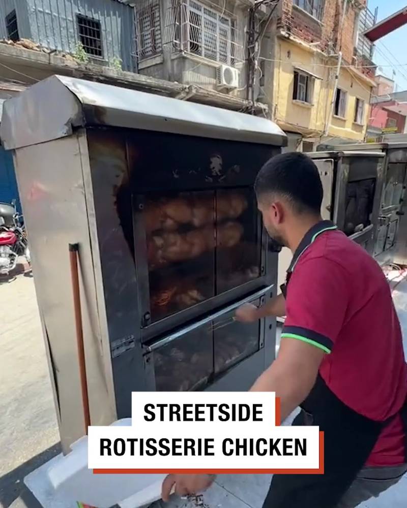 街边烤肉店鸡肉