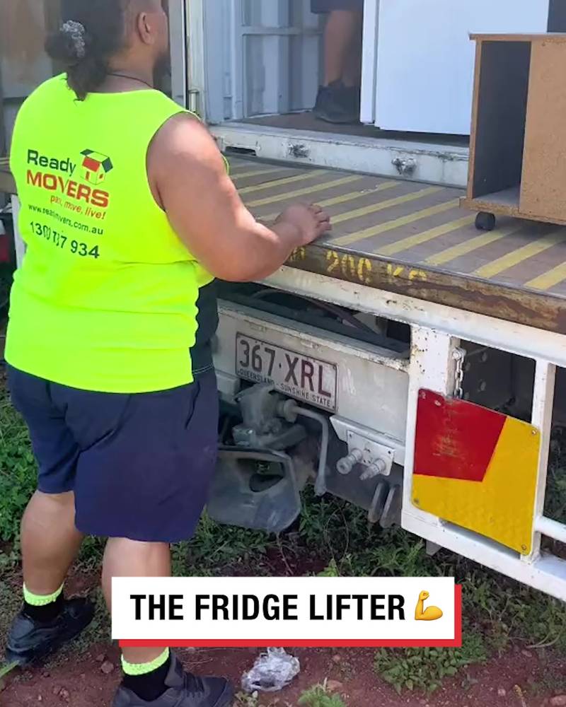 The human fridge lifter