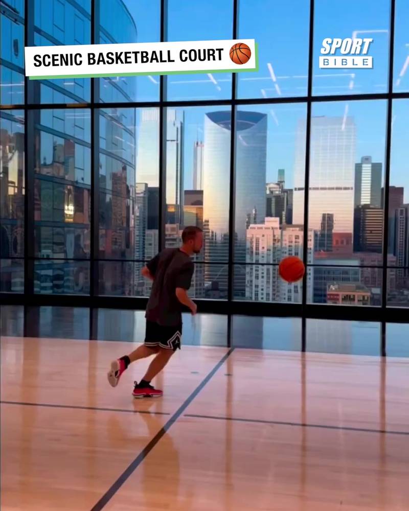 Scenic Basketball Court 🏀