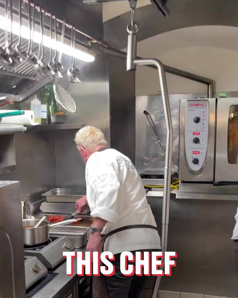 Device helps Chef to work after accident